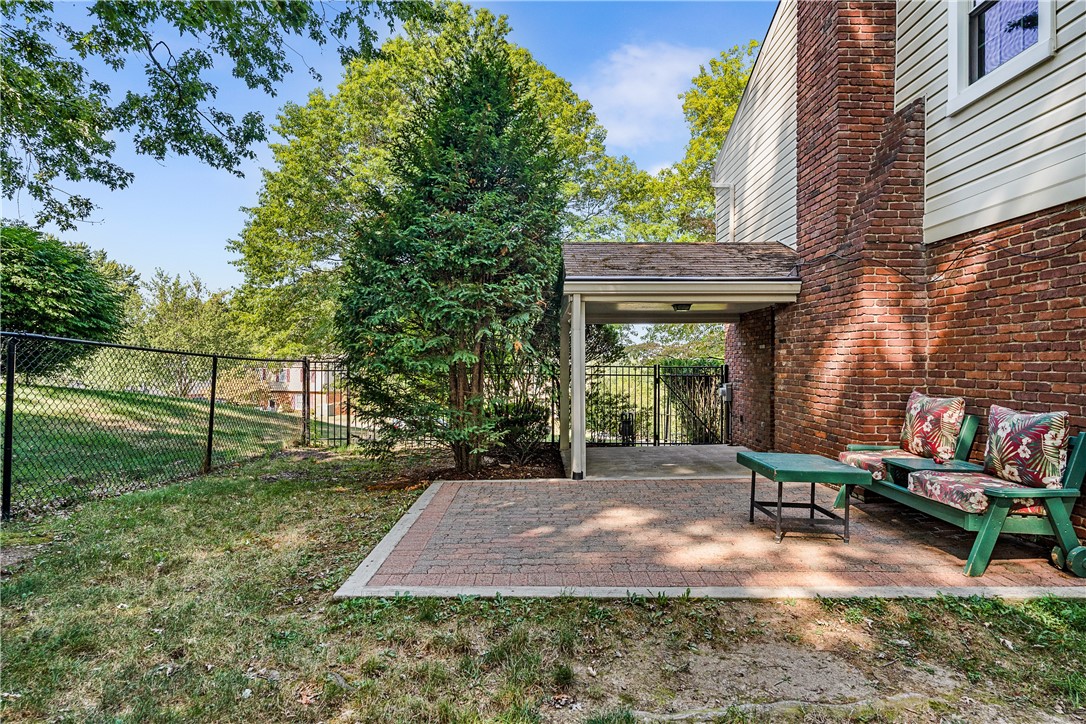 2699 Locust Drive