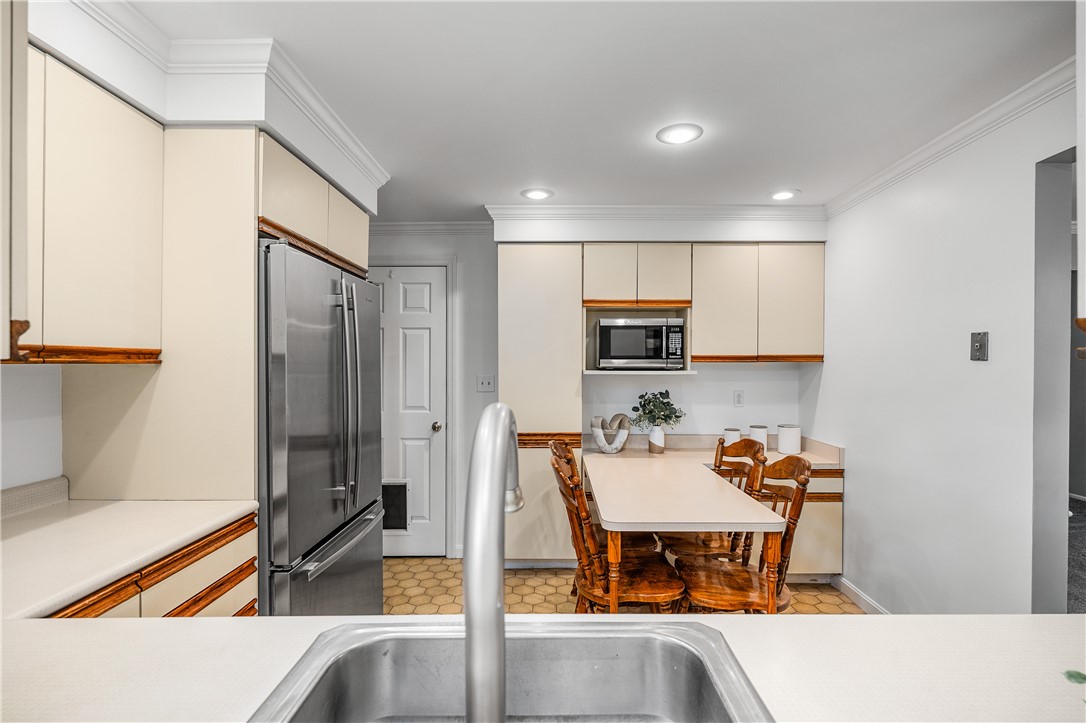 2699 Locust Drive