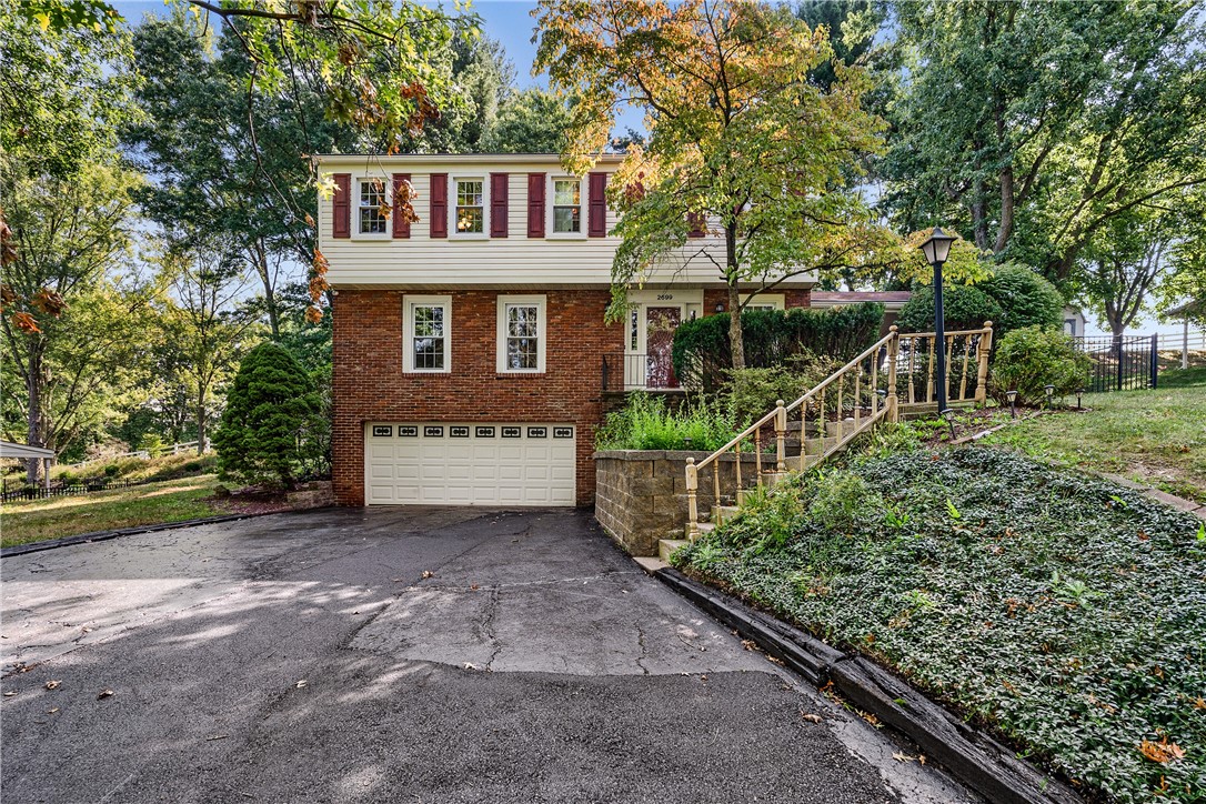 2699 Locust Drive