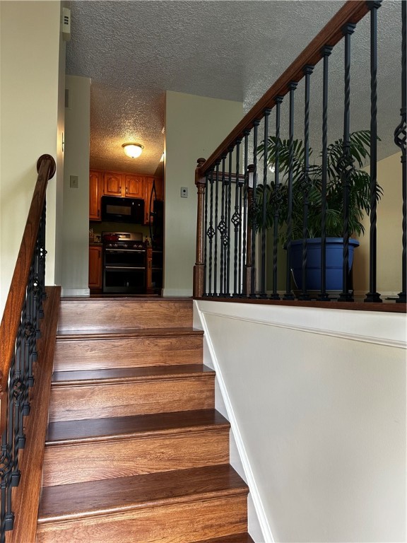 136 Browns Hill Road