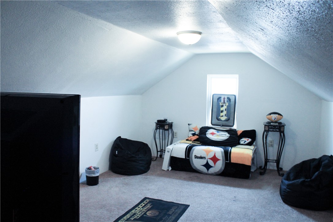 825 North Ave