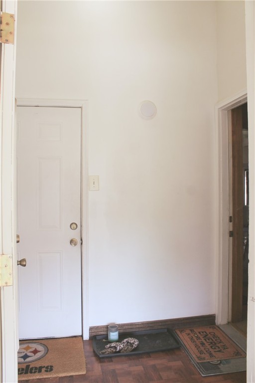 825 North Ave