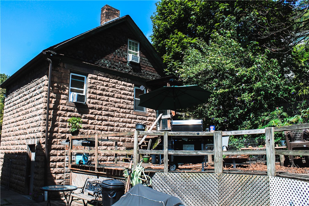 825 North Ave
