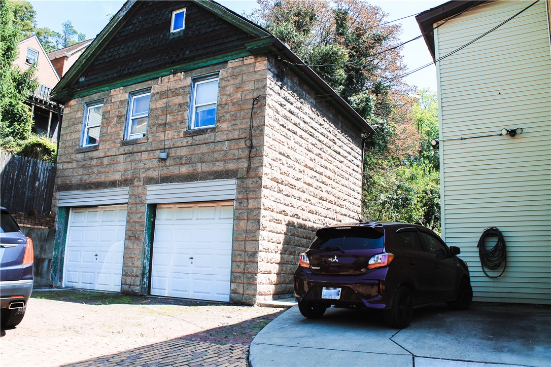 825 North Ave
