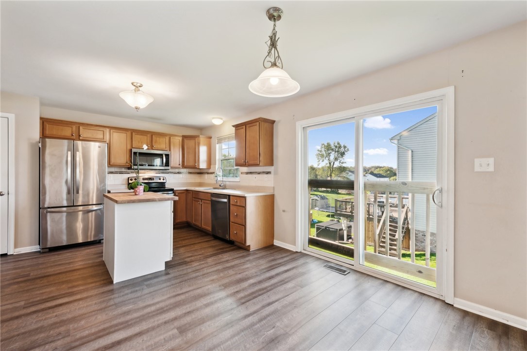 801 Christina Ct