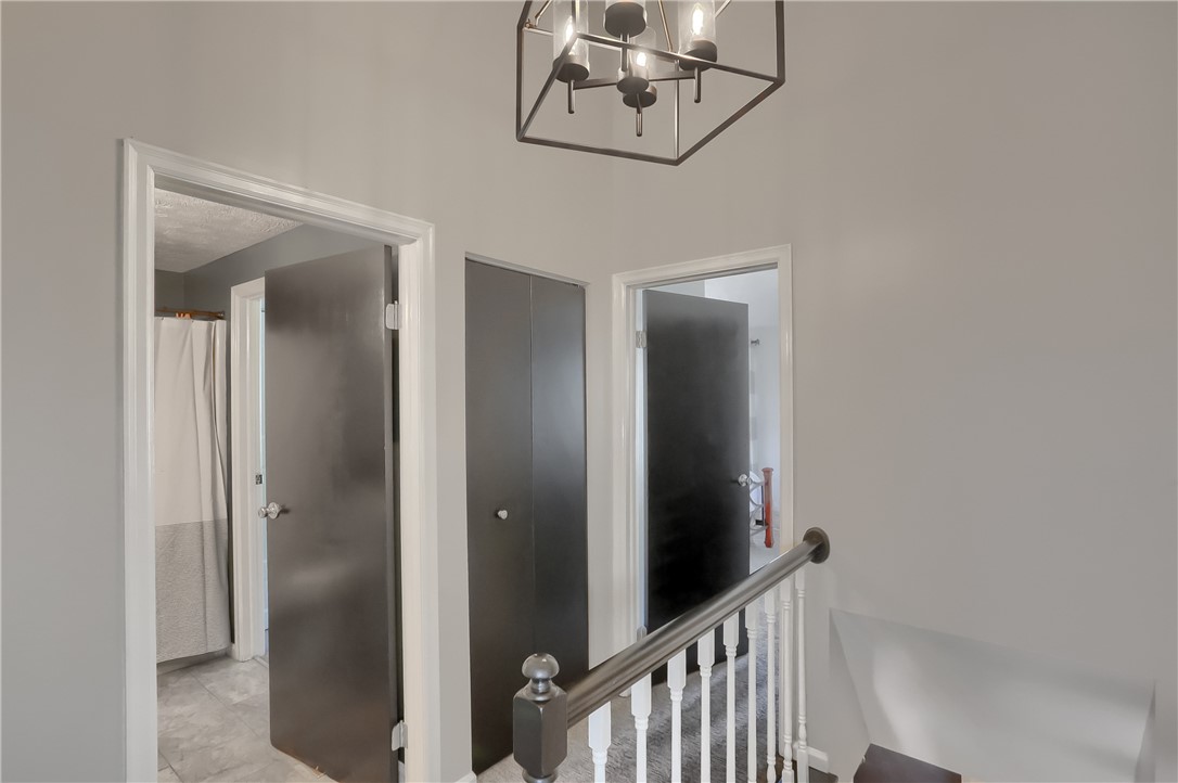 106 Rossmor Ct