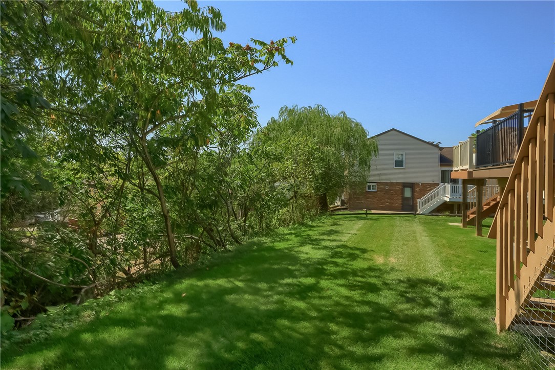 106 Rossmor Ct