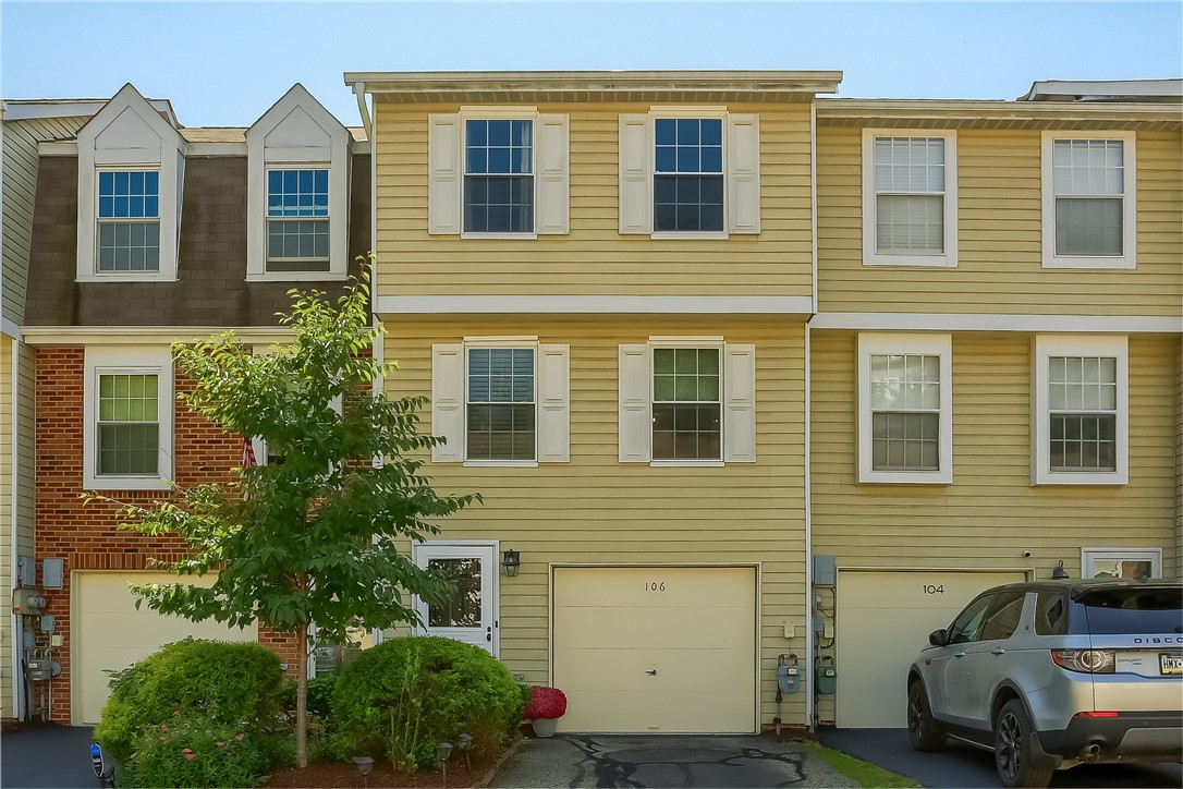 106 Rossmor Ct