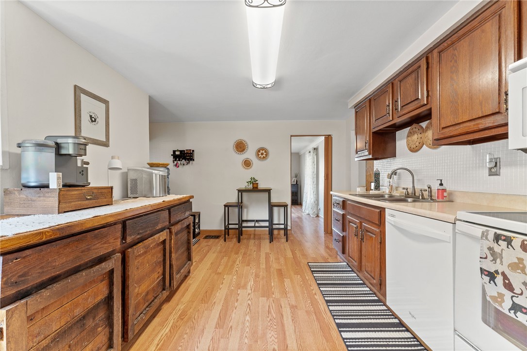 366 2nd Ave