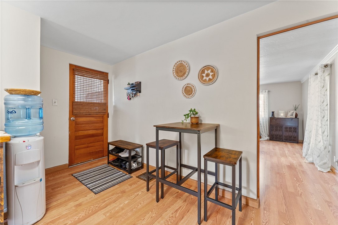 366 2nd Ave