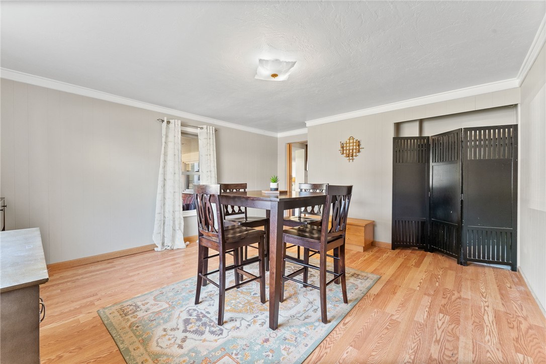 366 2nd Ave