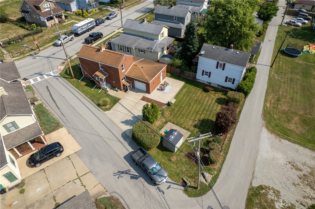 366 2nd Ave