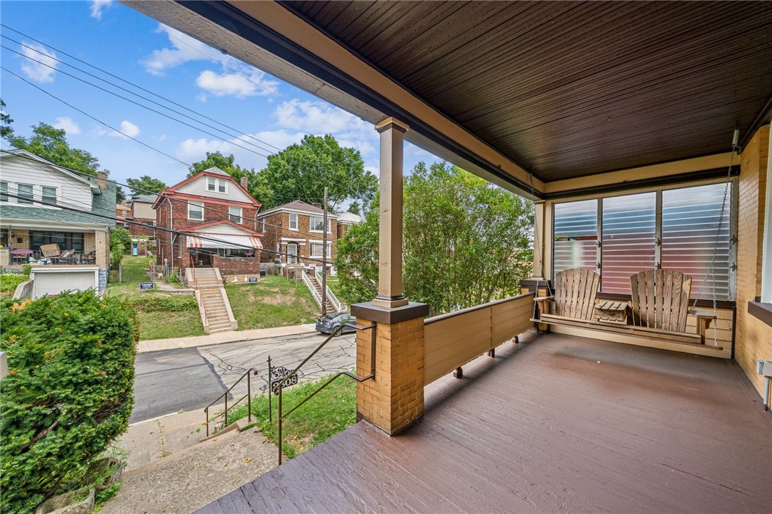 2808 Brentwood Ave