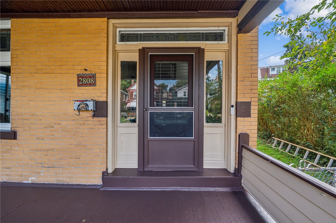 2808 Brentwood Ave
