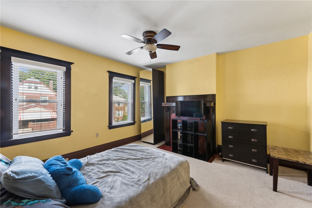 2808 Brentwood Ave
