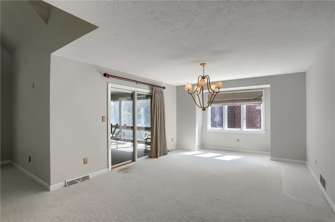 4193 Rothschild Ct