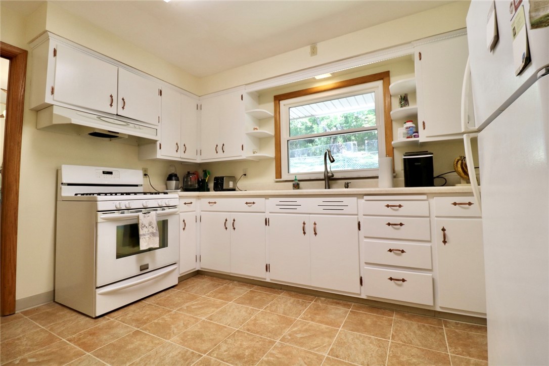 152 Margaret Dr