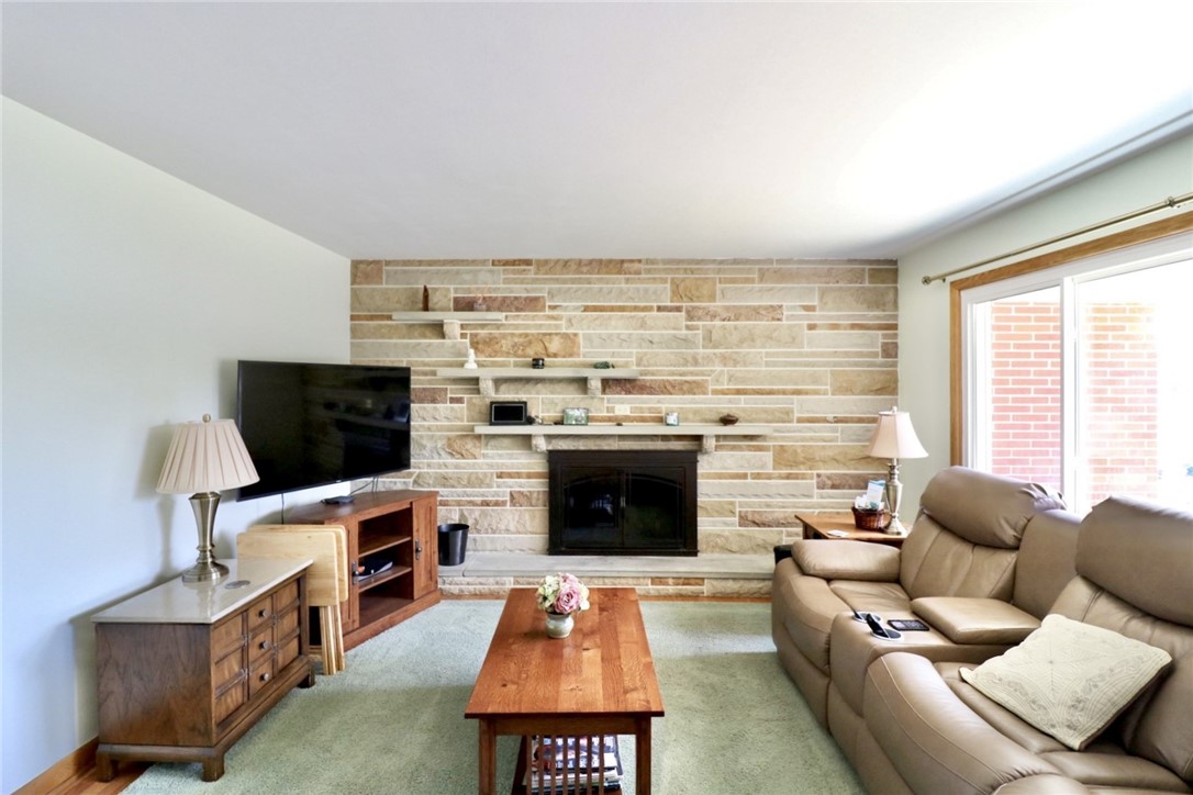 152 Margaret Dr