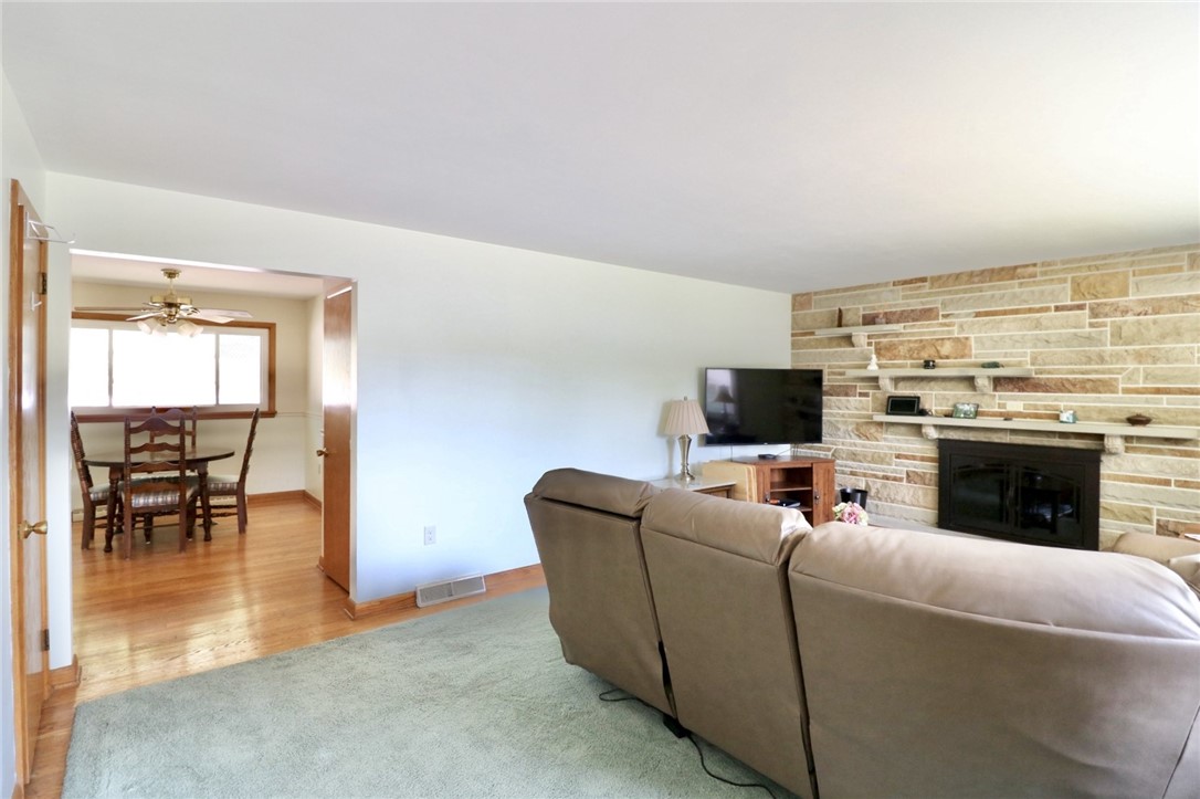 152 Margaret Dr