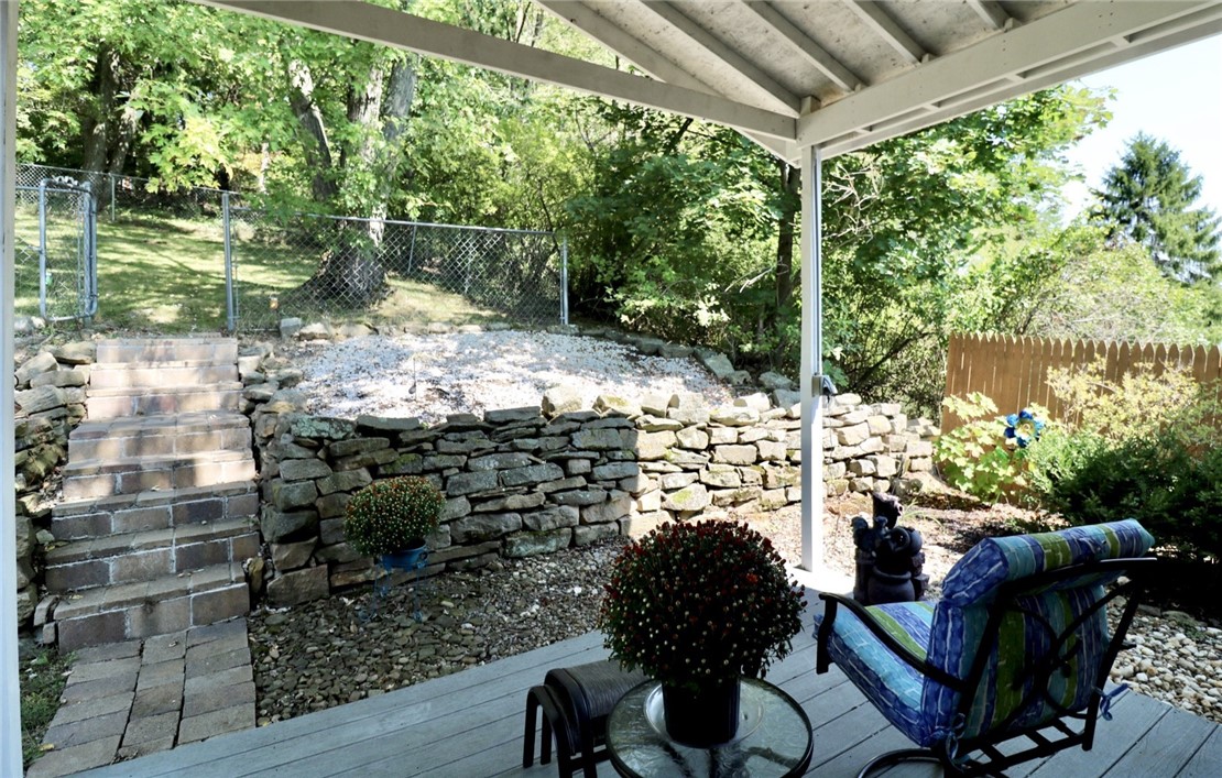 152 Margaret Dr
