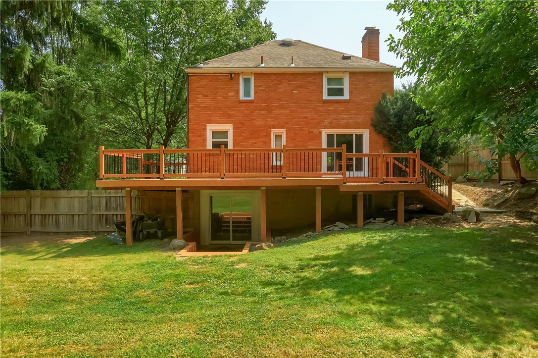 8995 Eastview Drive