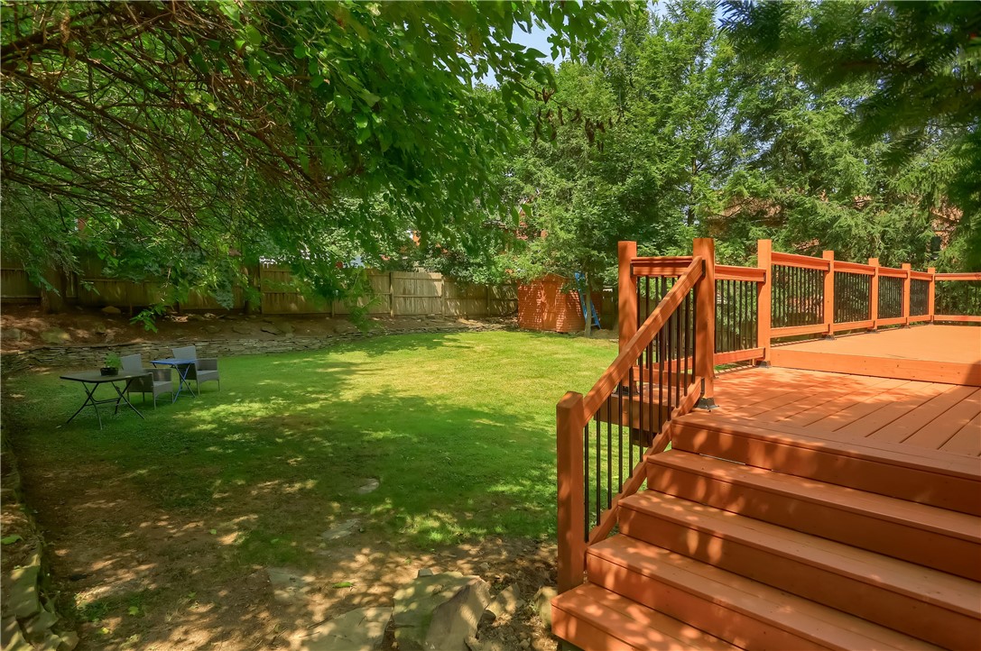 8995 Eastview Drive