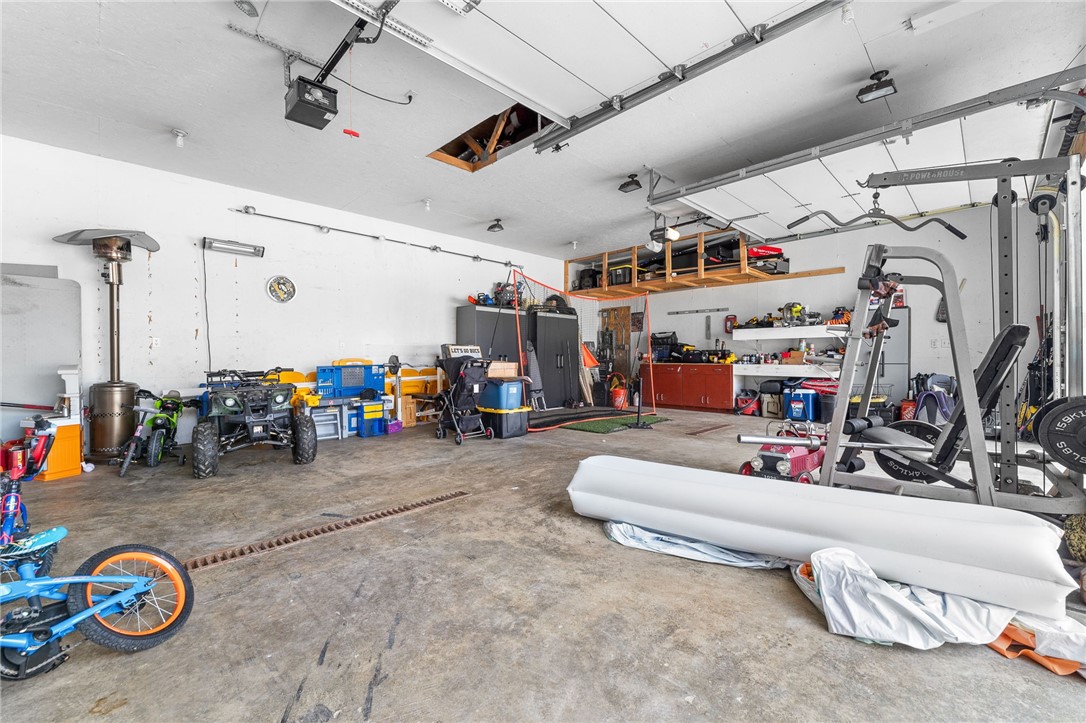 319 Camfield St