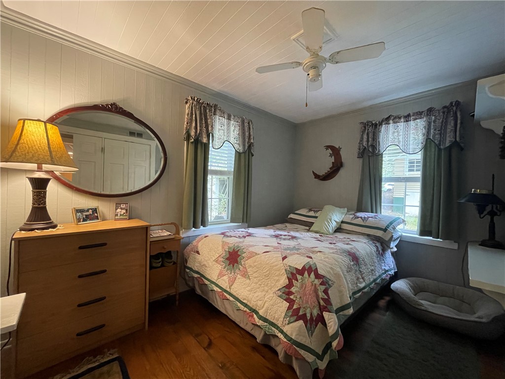 132 Creek Dr