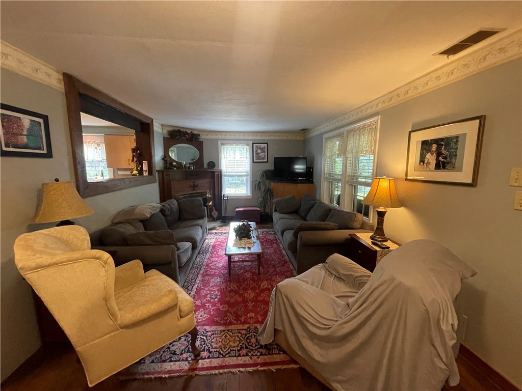 132 Creek Dr