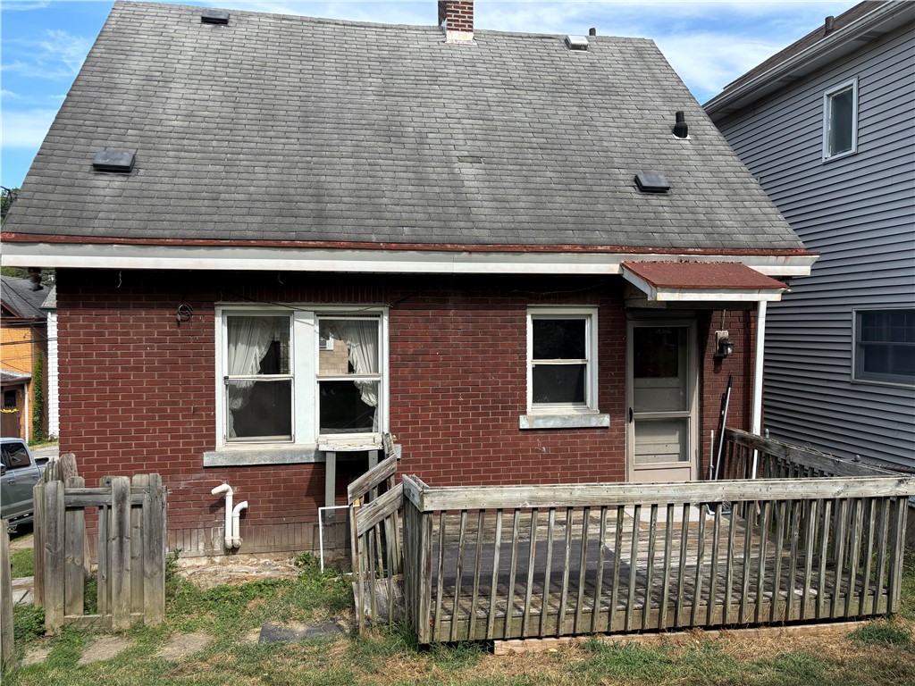 15 Beyrleye Ave