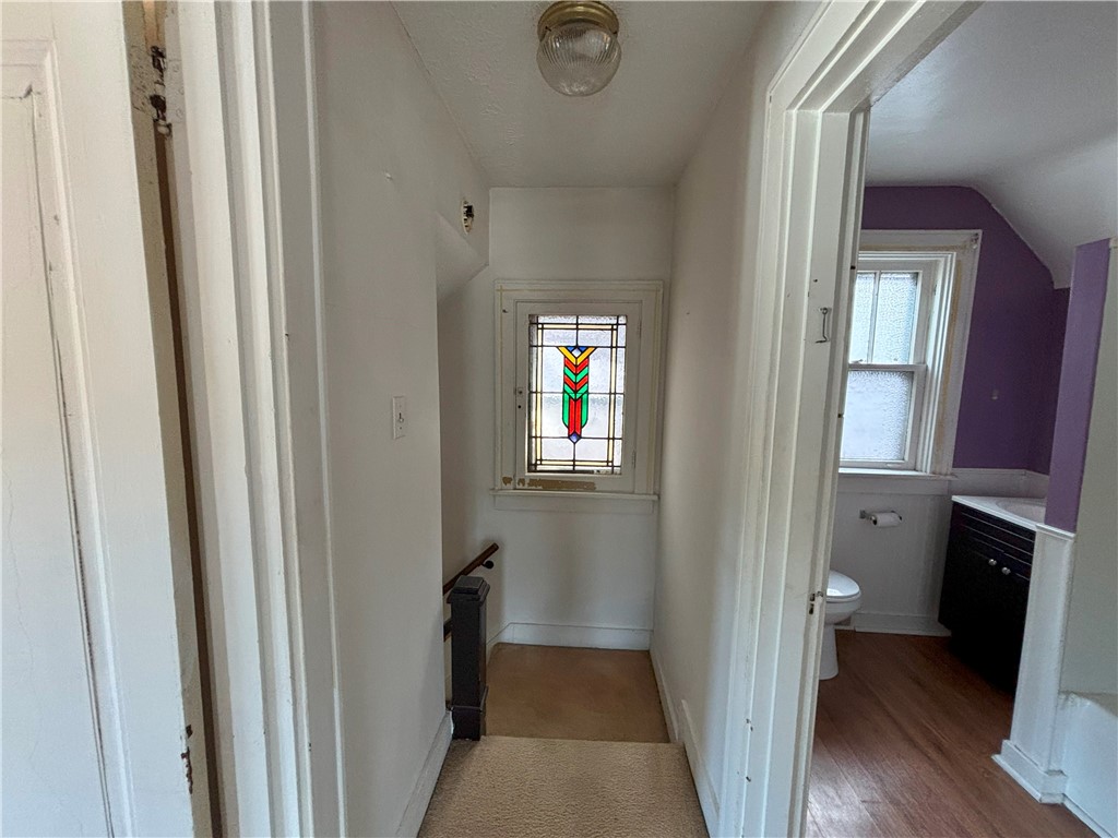 15 Beyrleye Ave