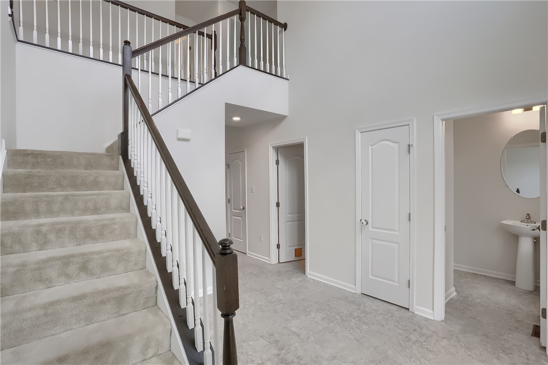 207 Wyncrest Dr.