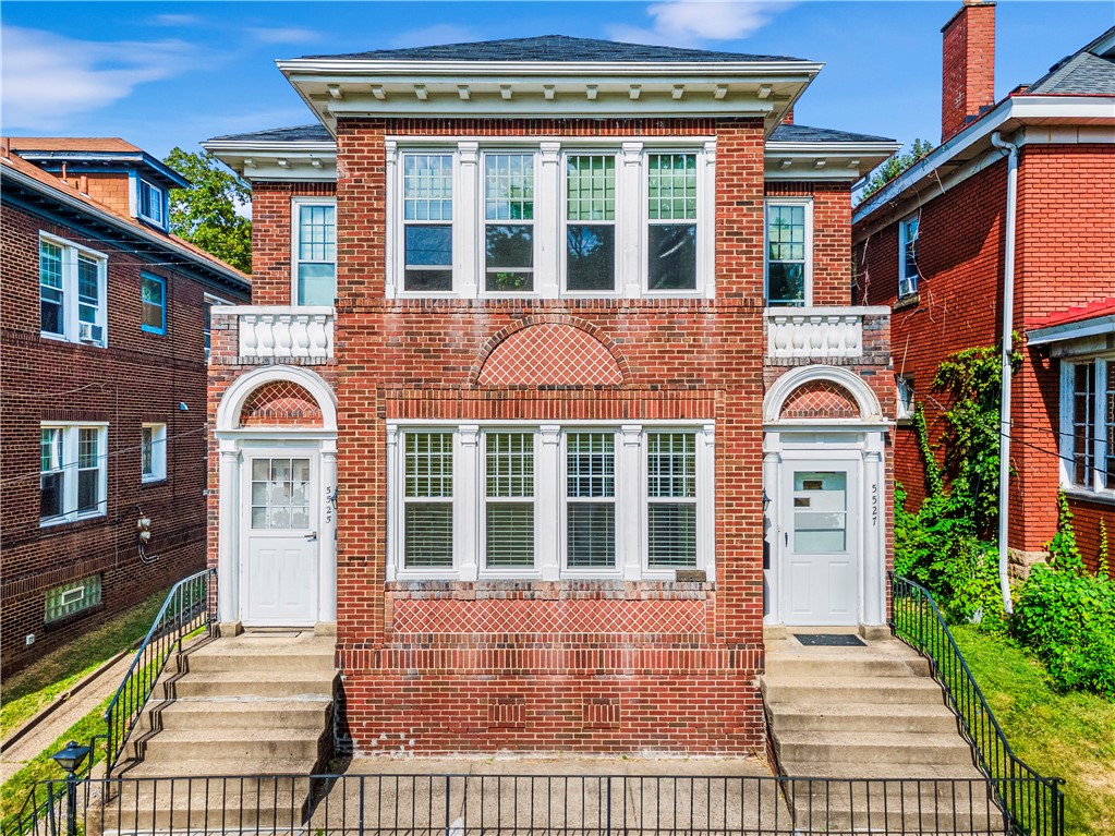 5525-5527 Bryant Street