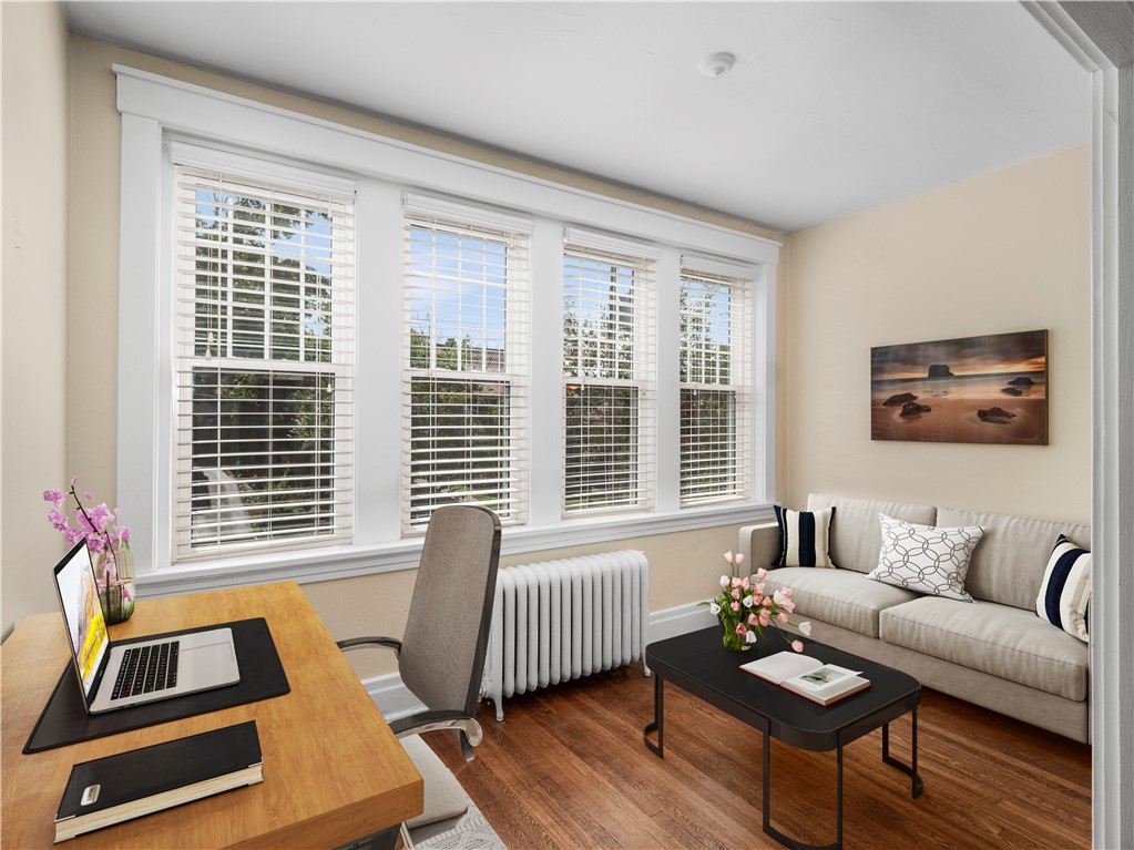 5525-5527 Bryant Street