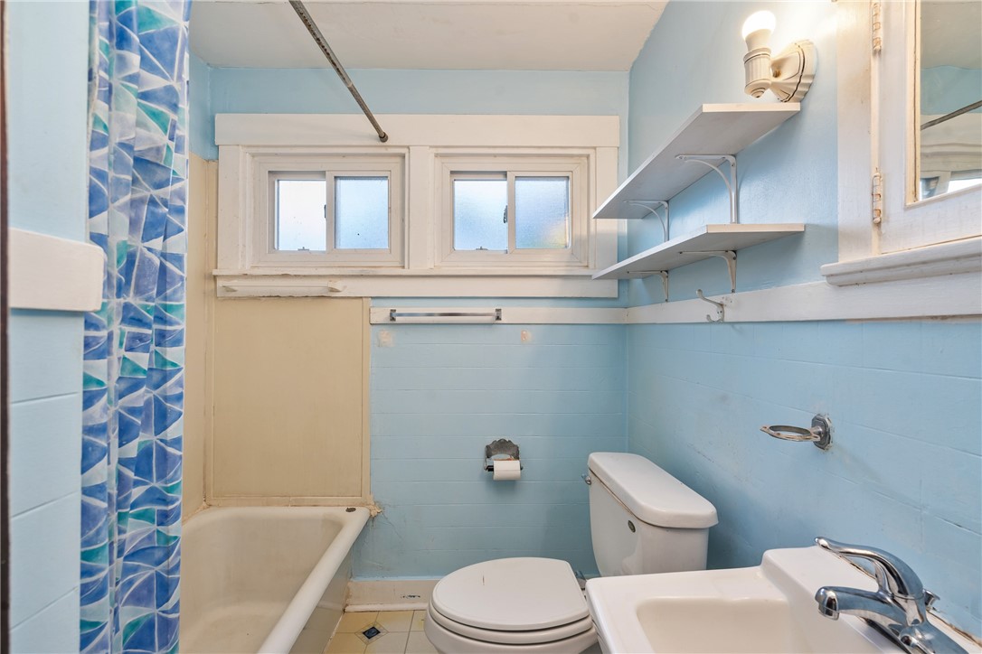 282 Plummer Ave