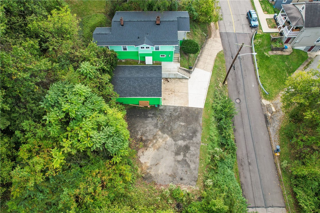 282 Plummer Ave