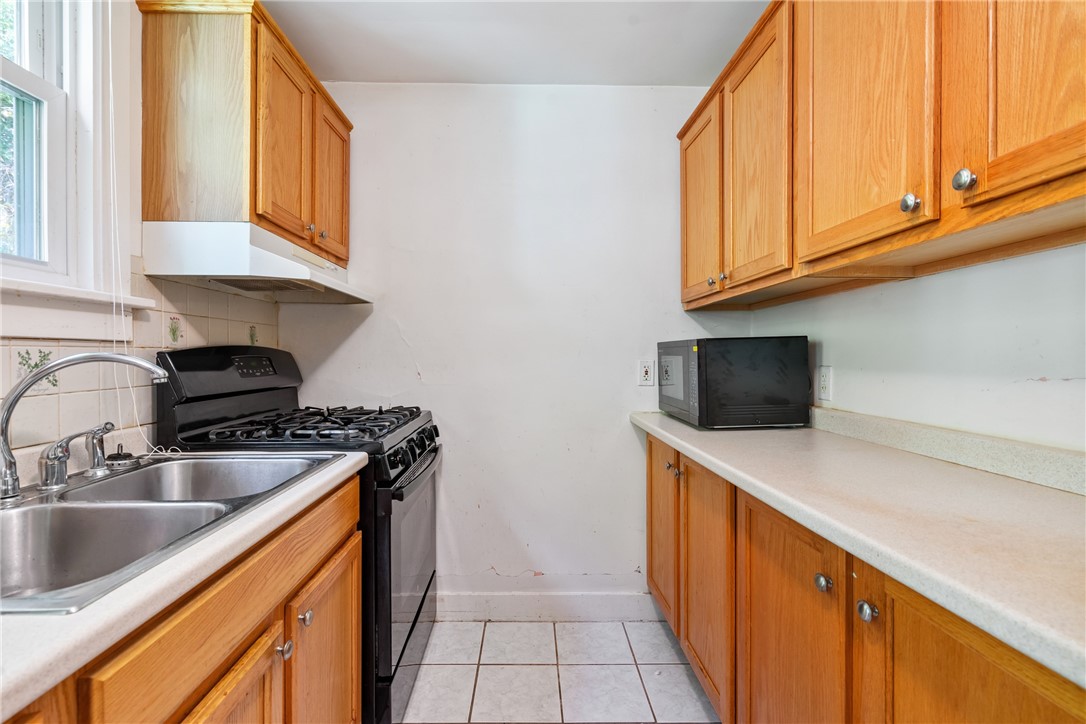 282 Plummer Ave