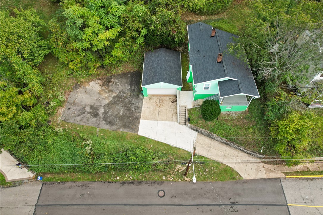282 Plummer Ave