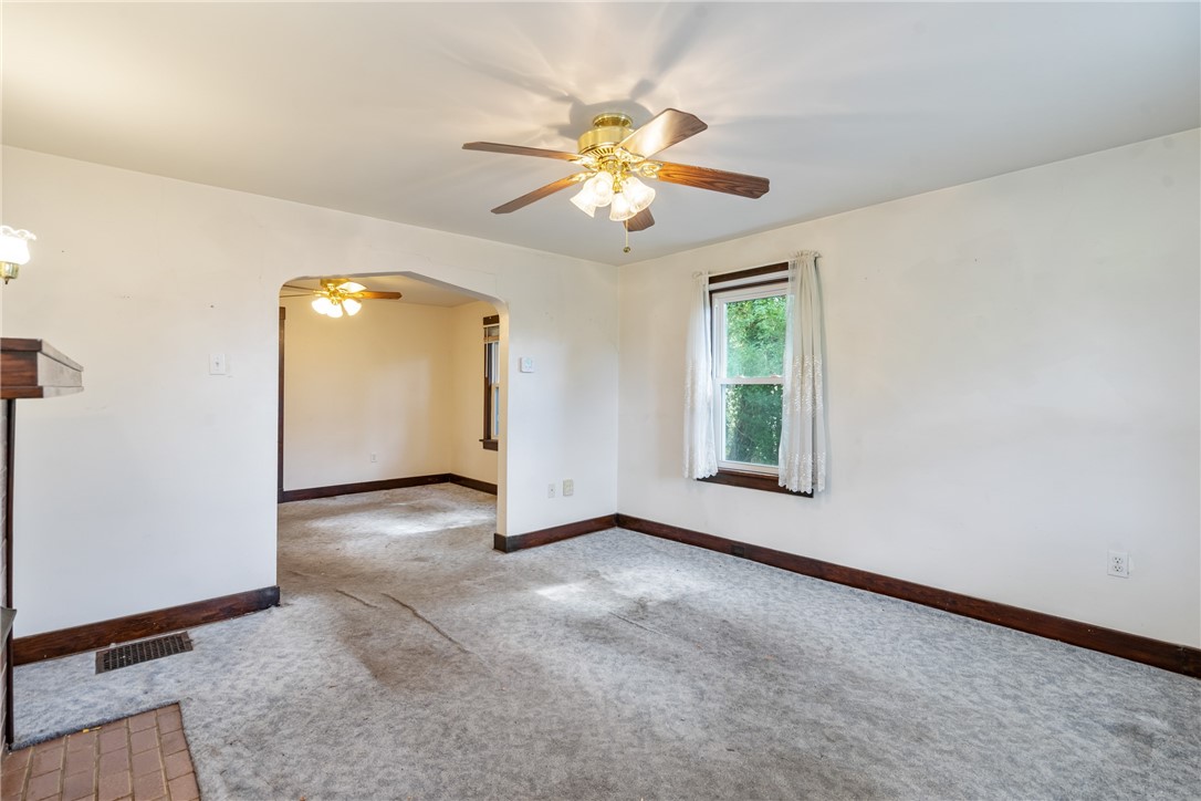 282 Plummer Ave