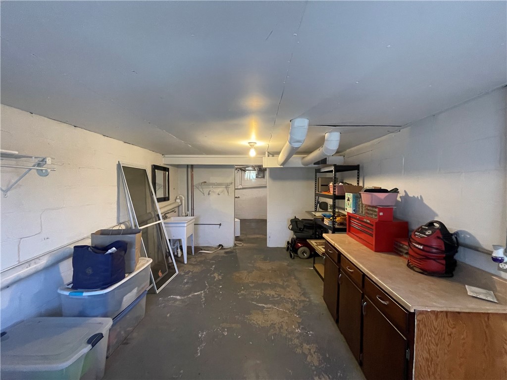 111 Old Grant Ave