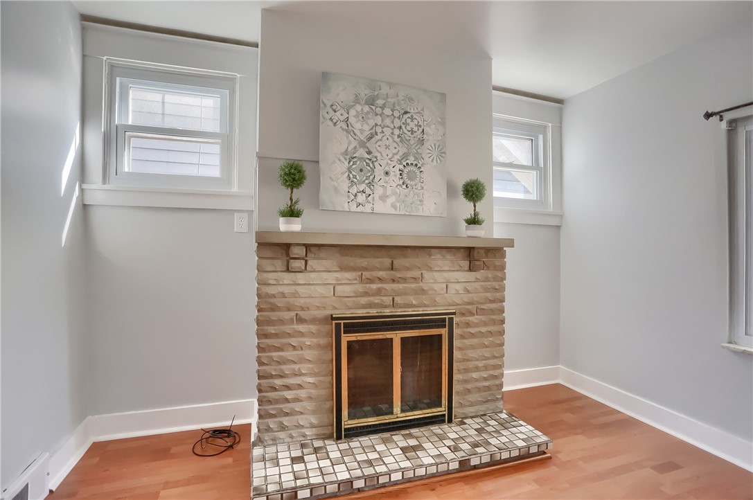 96 Ridgewood Ave