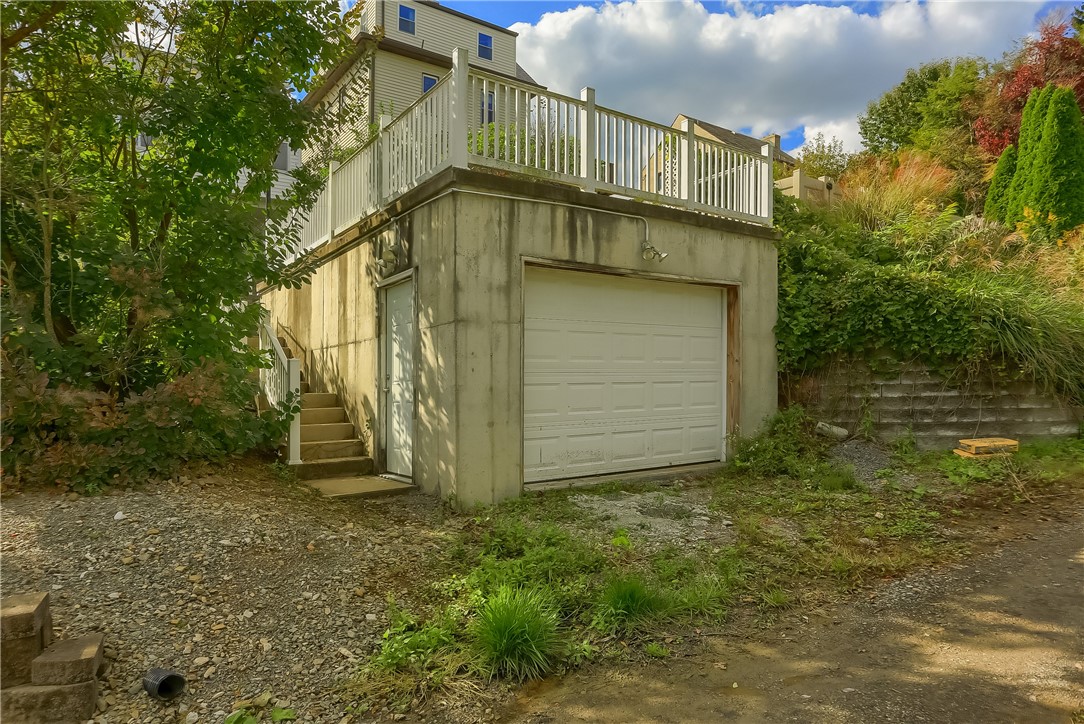 96 Ridgewood Ave