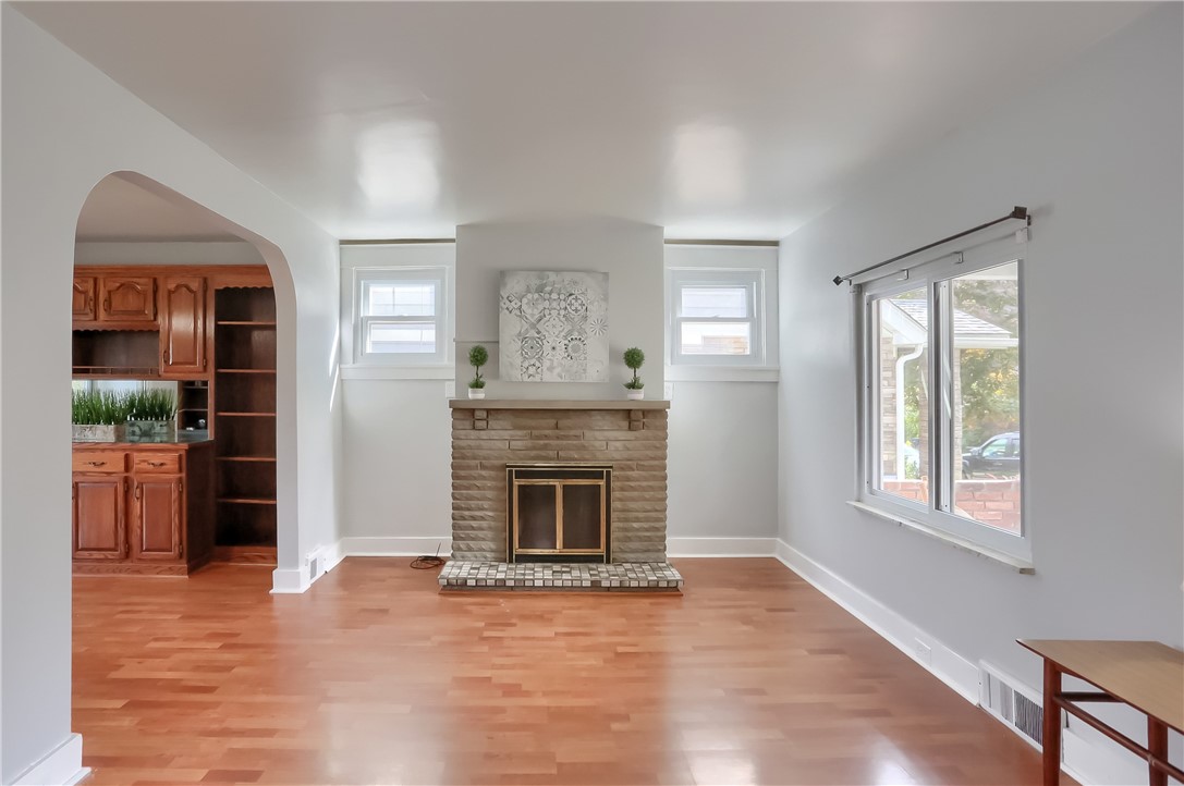 96 Ridgewood Ave