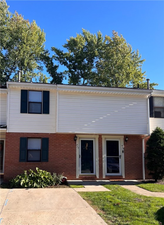 417 Brookside Ct