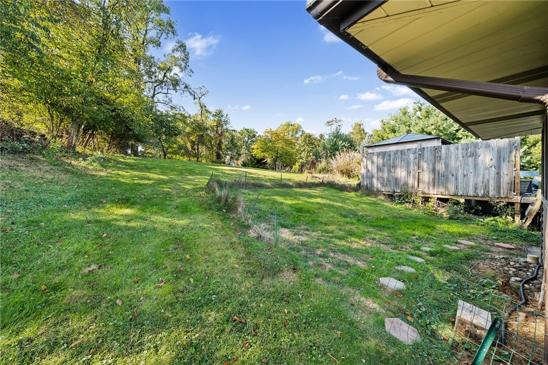 933 Braddock Rd
