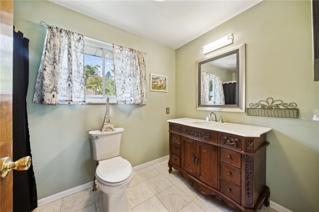933 Braddock Rd
