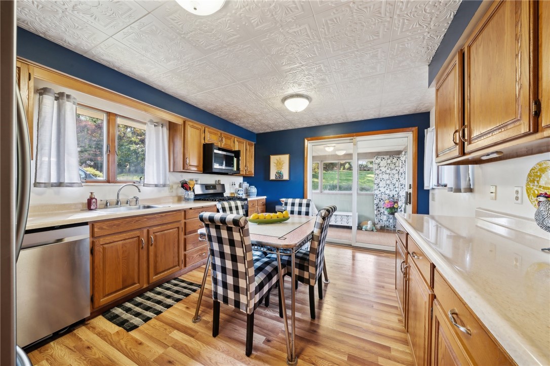 933 Braddock Rd