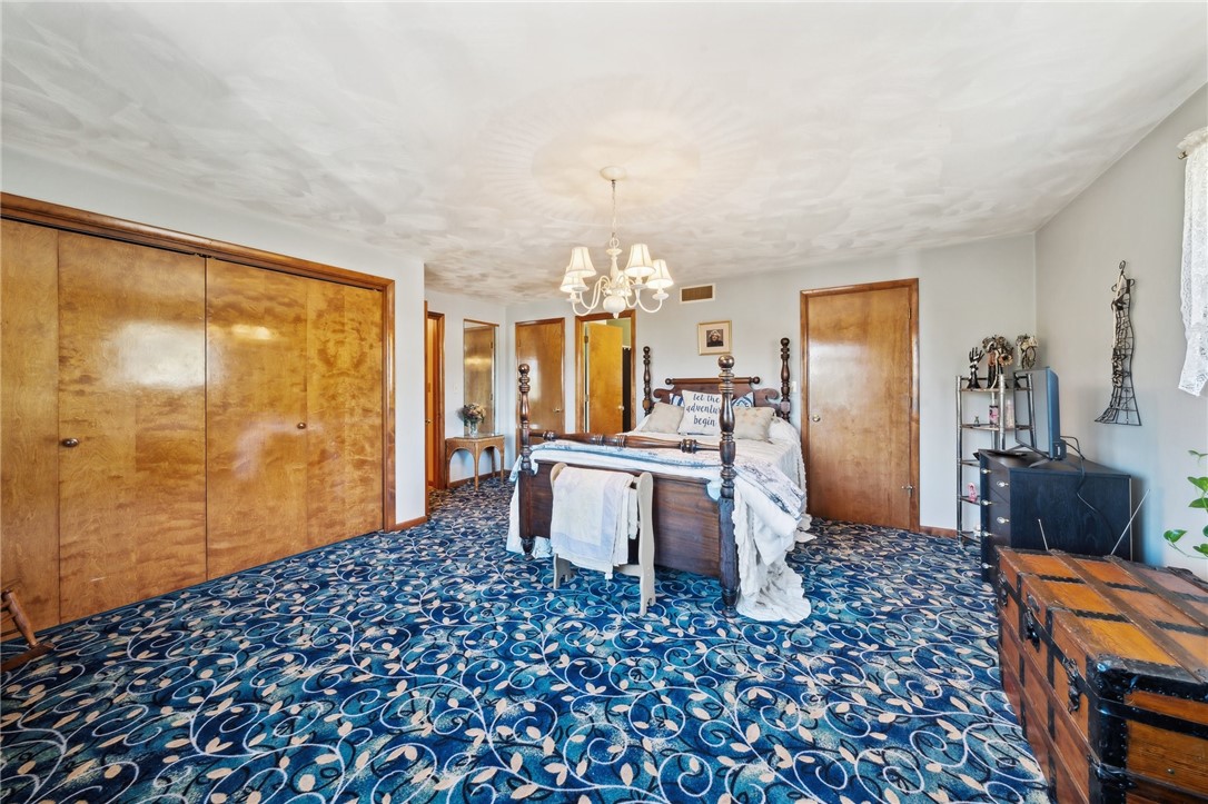 933 Braddock Rd