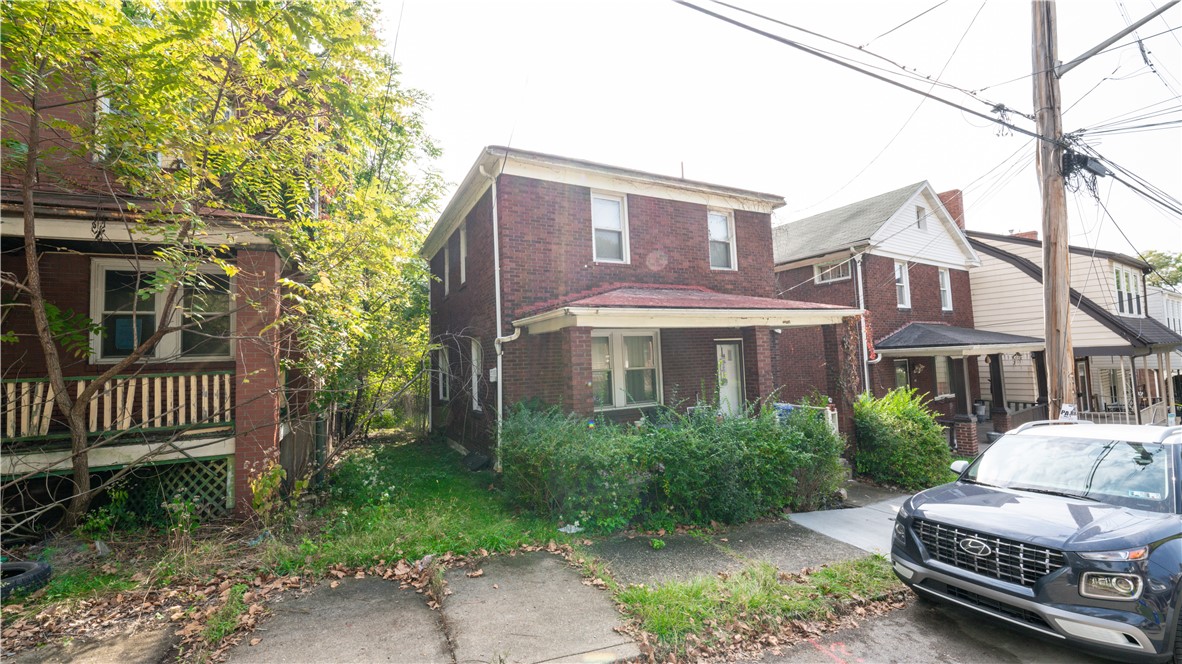 111 Maywood St