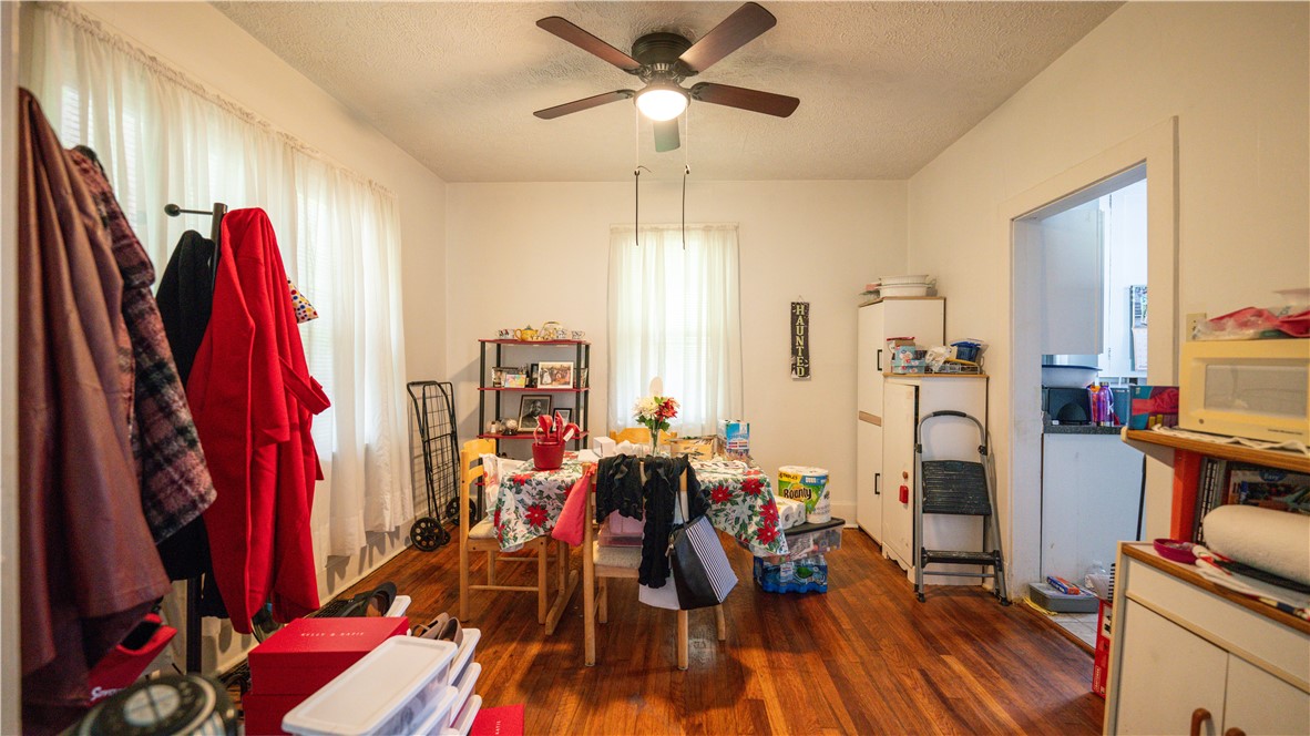 111 Maywood St